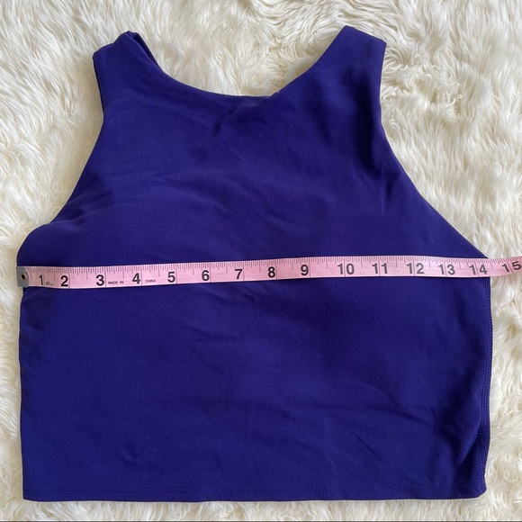 Athleta Conscious Crop D-DD+ in Poseidon Blue - Picture 9 of 11